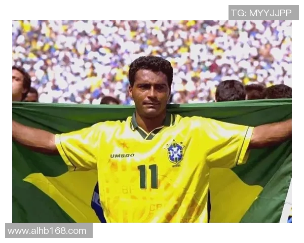 历史五大足球巨星盘点及其巅峰成就深度解析