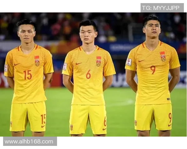 裸体男足球星引发热议球迷关注运动与身体自由话题 裸体男足球星引发热议球迷关注运动与身体自由话题