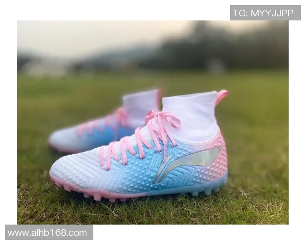 李宁足球鞋助力球星征战绿茵场 多位顶级球员穿着表现出色